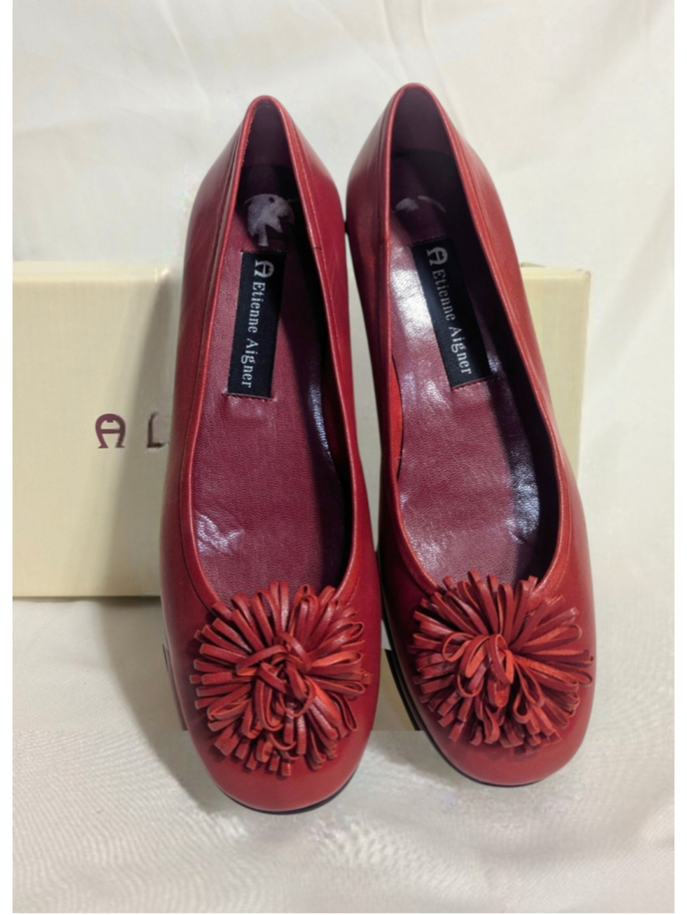 Etienne Aigner Vintage Pom Pom Dark Red Red Leather Flats Size 6.5 - Picture 5 of 12